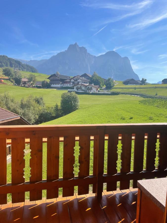 Sciliarguesthouse-Due Piani Parcheggio Privato Castelrotto Exteriör bild